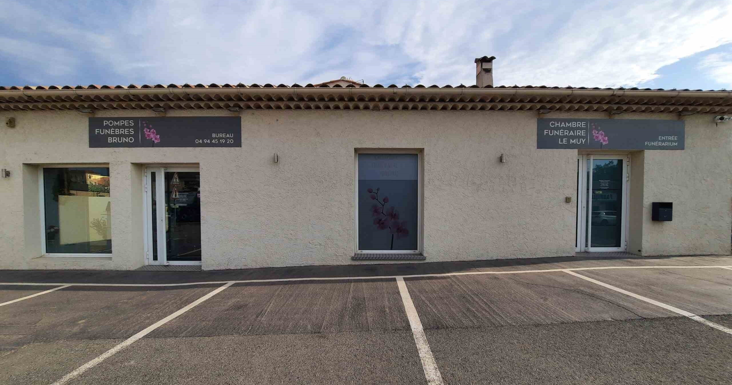 Photo de Pompes Funèbres Marbrerie Bruno